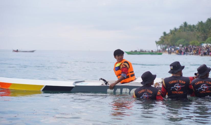 Pantai Gelora Berhasil Menjadi Ikon Baru Pariwisata Sumbawa.