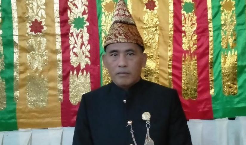 Fitri.