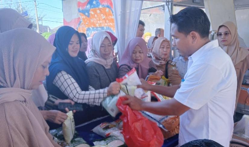   Pemprov Bengkulu Gelar Bazar Sembako,  Yenita Syaiful: Semua Dijual dengan Harga Normal
