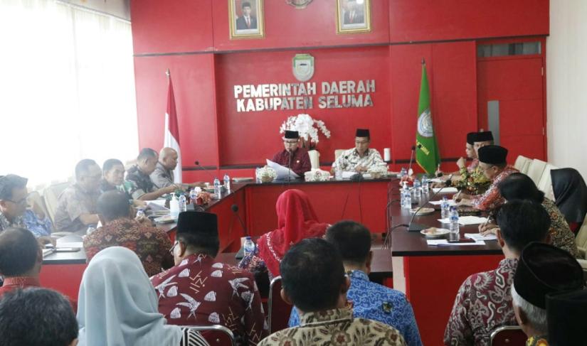 Pemerintah Kabupaten melakukan rapat pembahasan pembentukan Panitia Hari Ulang Tahun (HUT) ke-20 Kabupaten Seluma