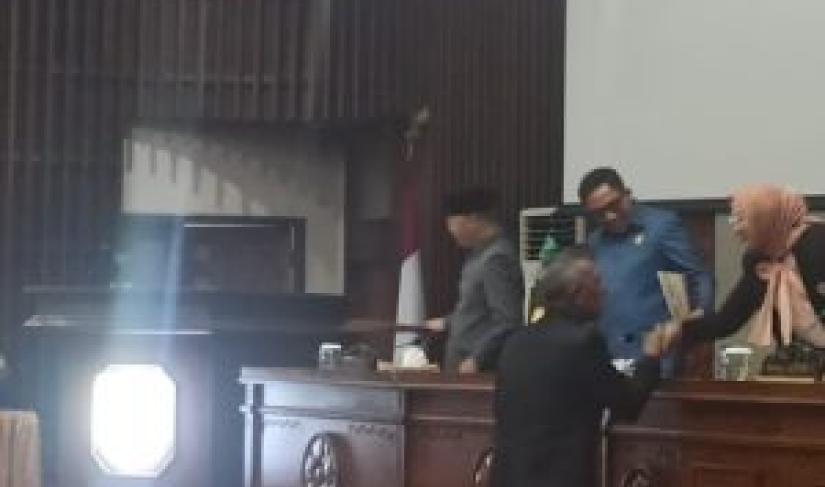 sidang