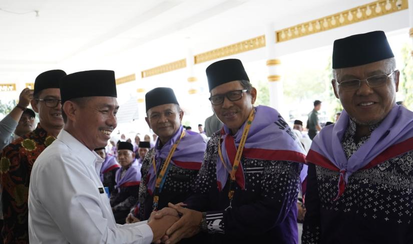 Ucapan Selamat Jalan untuk Jemaah Calon Haji Kabupaten Bengkulu Selatan Tahun 2024.