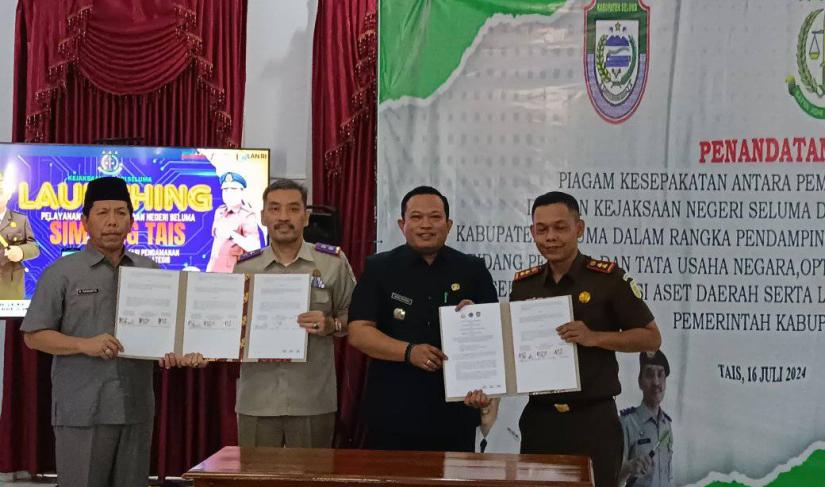 Bupati Seluma menandatangani piagam kesepakatan antara Pemerintah Kabupaten Seluma dengan Kejaksaan Negeri Seluma dan Badan Pertanahan Nasional (BPN) pada Selasa (16/7/2024).