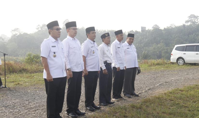 Apel bersama ASN Pemkab Seluma di Pasar Sembayat, Rabu (7/8/2023).