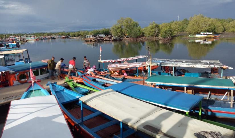 Nelayan Kota Bengkulu.