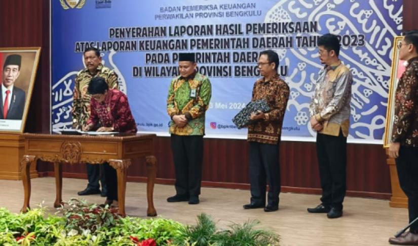 Ketua DPRD Bengkulu Utara Apresiasi Keberhasilan Pemerintah Daerah Raih Predikat WTP Tujuh Kali Berturut – turut,/ Poto Redy Penarafflesia.com