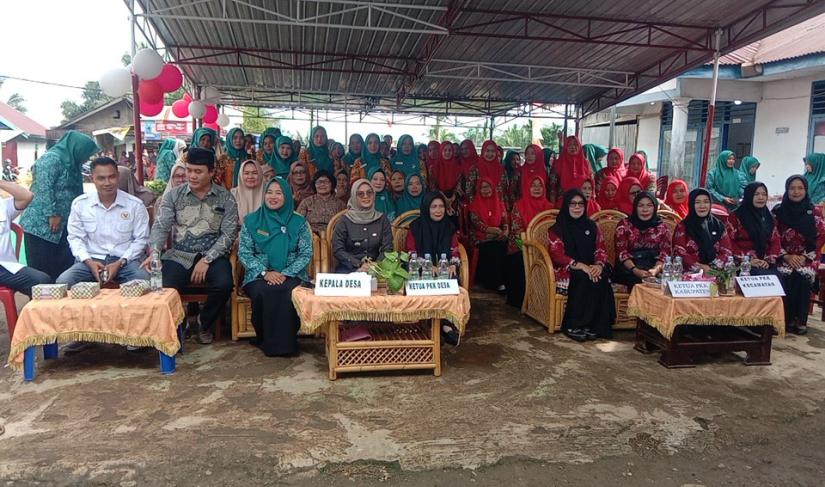 Pembinaan 10 Program Pokok PKK di Desa Taba Baru Dari Tim Penggerak PKK Kabupaten Bengkulu Utara " Redy Penarafflesia.com " 