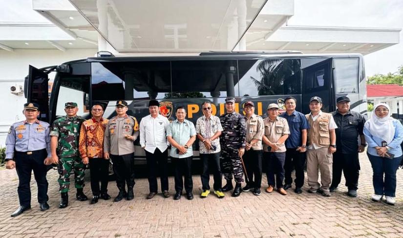 Pemprov bersama FORKOPIMDA Provinsi Bengkulu melakukan persiapan pemantauan jalannya proses pemgungutan suara di TPS dalam Pilkada Serentak Tahun 2024, Rabu (27/11/2024). (Redi~PenaRafflesia.Com)