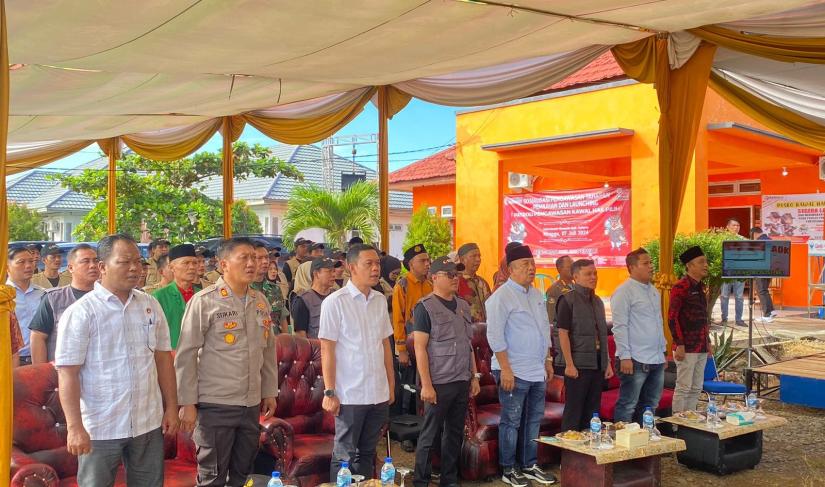 Wakil Bupati Selum menghadiri sosialisasi pengawasan tahapan pemilihan dan launching patroli pengawasan Kawal Hak Pilih Tahun 2024, berlangsung di kantor Bawaslu Kabupaten Seluma, Minggu (7/7/2024).