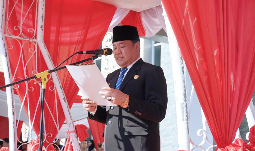 Plt. Gubernur Rosjonsyah saat menjadi Irup peringatan Sumpah Pemuda ke-96, Senin (28/10/2024). (Redi-PenaRafflesia.Com)