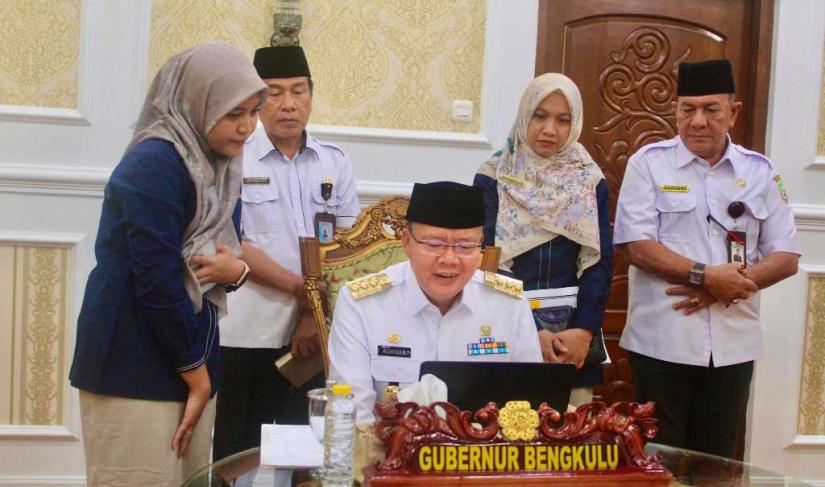 Menuju Kepatuhan Pajak: Gubernur Rohidin Dorong Pelaporan SPT Tahunan ASN Foto/Dok