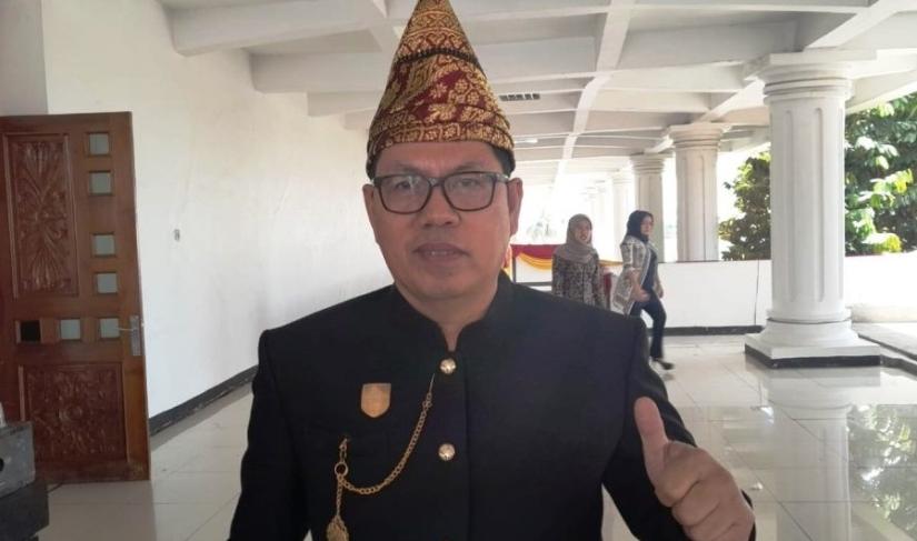 Anggota DPRD Provinsi Bengkulu, Suimi Fales.