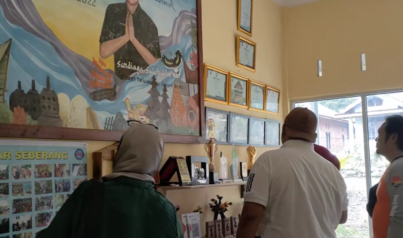 Visitasi dewan juri ke Desa Wisata Cawang Lama.
