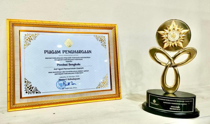 Penghargaan Kebudayaan dari Kementerian Kebudayaan Republik Indonesia.