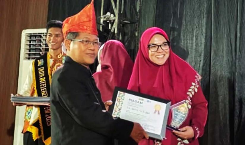 Malam Gemilang Award UIN Fatmawati Sukarno (FAS) Bengkulu 2025Malam Gemilang Award UIN Fatmawati Sukarno (FAS) Bengkulu 2025.