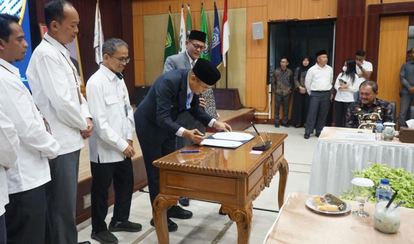 Kabupaten Bengkulu Tengah berhasil meraih Opini Wajar Tanpa Pengecualian (WTP) dari Badan Pemeriksa Keuangan (BPK) Republik Indonesia atas Laporan Keuangan Pemerintah Daerah (LKPD) Tahun Anggaran 2025, Selasa (2/6/2026) 