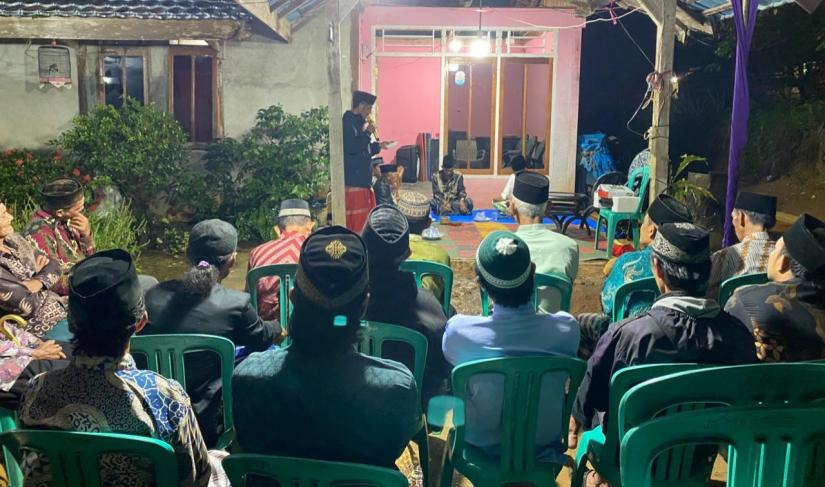 Pemerintah Desa Talang Rami, Kecamatan Seluma Utara, Kabupaten Seluma, bersama masyarakat menggelar tradisi tahunan "Petunggu Dusun" atau yang juga dikenal dengan sebutan "Doa Kerepatan". 