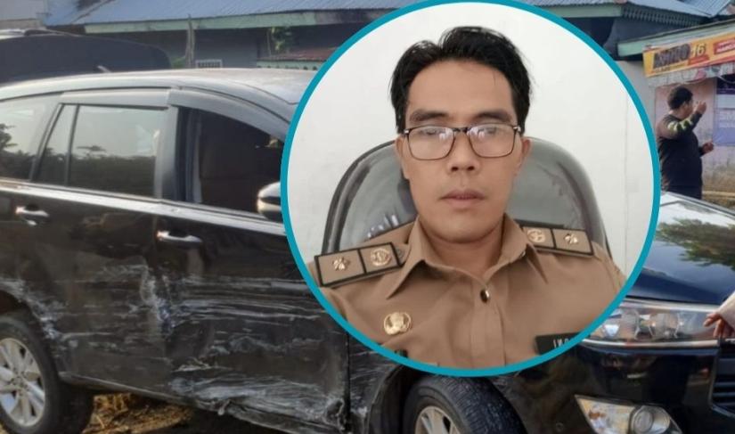 Mobil dinas Kesbangpol