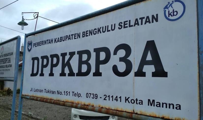 Kantor Dinas Pengendalian Penduduk, Keluarga Berencana, Pemberdayaan Perempuan dan Perlindungan Anak (DPPKBP3A) Kabupaten Bengkulu Selatan.