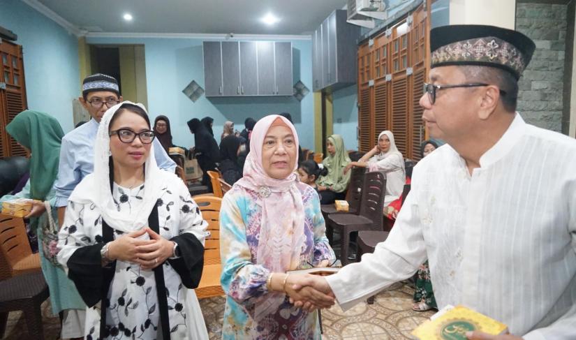 Acara Nujuh Hari berpulangnya Ayah Senator Destita Khairilisani dan Bupati Teddy Rahman.