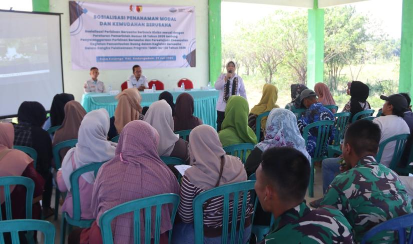 Salah satunya diwujudkan melalui Sosialisasi Penanaman Modal dan Kemudahan Berusaha yang digelar di Desa Kesongo, Rabu (22/7/2026). 