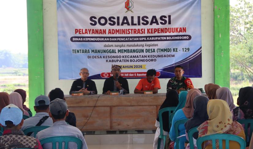 Kegiatan sosialisasi dan pelayanan Adminduk yang digelar di Balai Desa Kesongo, Kamis (16/7/2026)