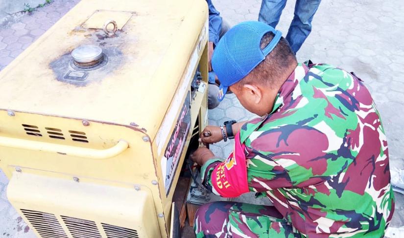 Semangat gotong royong yang membakar pelaksanaan TNI Manunggal Membangun Desa (TMMD) ke- 129 di Bojonegoro kembali menunjukkan tajinya di Desa Kesongo, Kecamatan Kedungadem, Jum’at (24/7/2026).
