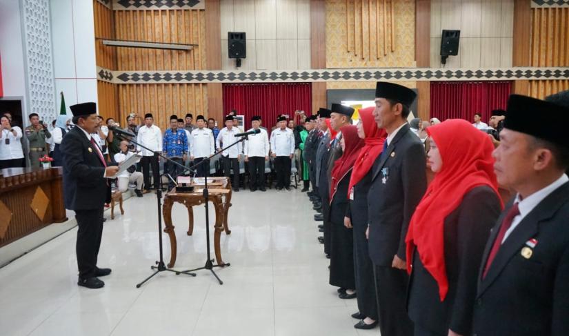 Pelabtikan 14 Pejabat Eselon II di lingkungan Pemerintah Provinsi Bengkulu, di Aula Pola Merah Putih, Kantor Gubernur Bengkulu, Rabu (28/1/2026).