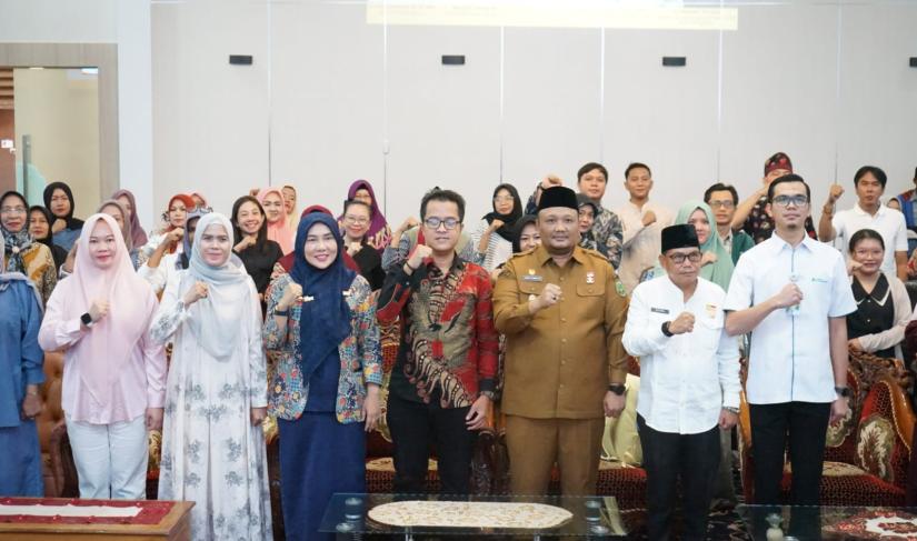 pelatihan bertajuk “Optimalisasi Media Sosial sebagai Sarana Promosi dan Branding” yang digelar di Ruang Hidayah Kantor Wali Kota, Senin (2/3/2026).