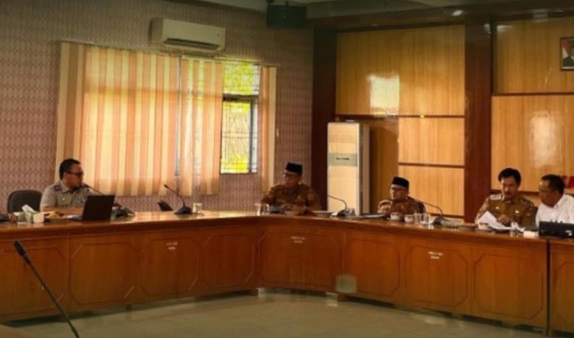 rapat dengar pendapat (hearing) yang digelar DPRD Bengkulu Selatan pada Senin, ((4/5/ 2026).