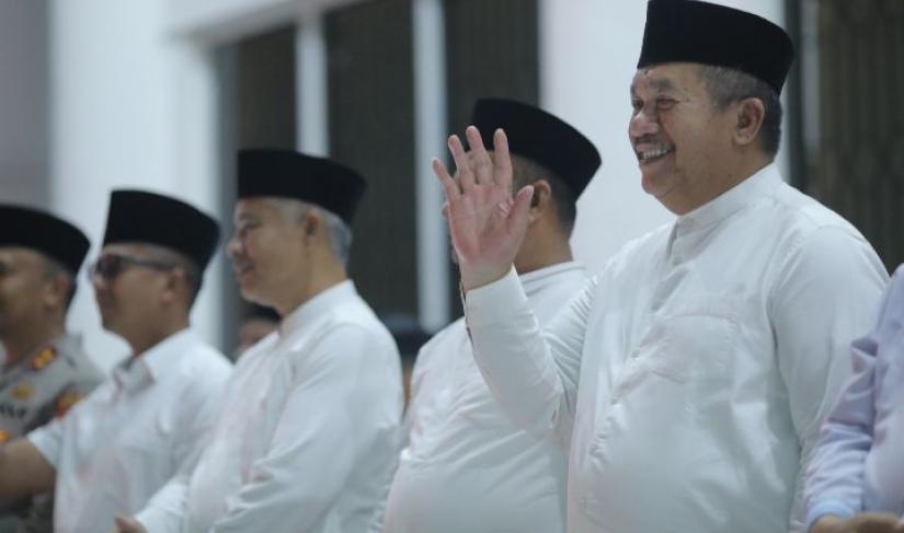 upati Asahan Taufik Zainal Abidin dan Wabup Asahan buka puasa bersama Forkopimda, alim ulama, dan Kepala OPD di Aula Melati Kantor Bupati Asahan, Senin 26/5/2026 .