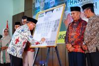 Malam puncak Hari Kesehatan Nasional (HKN) ke-59 Provinsi Bengkulu tahun 2023 di Auditorium Poltekes Kemenkes Padang Harapan, Kamis (16/11).