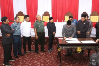 Penandatanganan Berita Acara bersama Gubernur Bengkulu dan DPRD Provinsi Bengkulu Foto/Dok