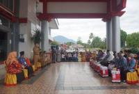 Saat pelepasan CJH di lapangan Pemda Bengkulu Utara 