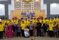 Foto bersama usai pengukuhan Pengurus Yayasan Pengobatan Terapi Air Cahaya