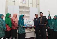 Lazismu Terima Donasi dari PKK Kota Bengkulu untuk Palestina.