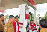 Pemprov Bengkulu dan Pertamina melakukan Sidak untuk mengatasi antrean panjang di SPBU. 