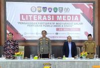  Dempo Xler, S.IP., M.AP., Ketua Komisi I DPRD Provinsi Bengkulu memberikan apresiasi atas kegiatan Literasi Media tentang Pengawasan Partisipatif Masyarakat Dalam Penyiaran Pemilu Tahun 2024 yang digelar Komisi Penyiaran Indonesia Daerah (KPID) Bengkulu bersama Kepolisian Resort Kota (Polresta) Bengkulu pada Selasa, 30 Mei 2023.
