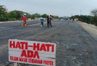 Jembatan Danau Dendam Tak Sudah.