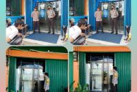 Aiptu Silaban melaksanakan patroli dialogis Sambang kepada security Bank BRI dan BPD unit Kelutum Kecamatan Pino Raya Kabupaten Bengkulu Selatan, Rabu (05/07/23). 
