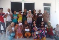 Baznas Pangkalpinang Berikan Santunan Kepada 15 Orang Kaum Dhuafa