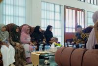 Sekretaris Daerah (Sekda) Provinsi Bengkulu Hamka Sabri menyampaikan, Pemprov terus berkoordinasi dengan pemerintah terkait kondisi terkini warga Bengkulu yang terdampak konflik di Negara Sudan, 30 April 2023.