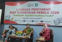 Sosialisasi peran Lembaga Penyiaran dalam menyukseskan Pemilu 2024 di Aula KPID Provinsi Bengkulu, Kamis (18/1/24). (Foto: Yusuf/Penarafflesia.com).