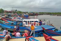 Nelayan Kota Bengkulu.