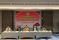  Sekretaris Daerah Provinsi Bengkulu, Isnan Fajri, tampak berbicara di podium selama pelaksanaan Uji Kompetensi PPT Pratama di Hotel Mercure Bengkulu. (FOTO: FATMALA/Penarafflesia.com)