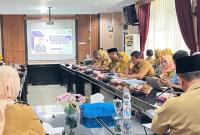 Rapat Koordinasi Teknis Pengelolaan Kawasan Industri Pulau Baai yang digelar di Ruang Rapat Merah Putih, Selasa (21/10/2025).