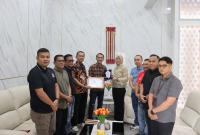 Penghargaan kepada Kepala Kejari (Kajari) Bengkulu Utara, Nurmalina Hadjar, Jumat (20/2/26).