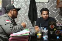 Renald Ayubi, resmi melaporkan dugaan tindak pidana pencemaran nama baik dan pembunuhan karakter ke Polres Bengkulu Selatan, Senin 13 April 2026. 