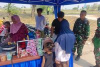 Salah satu yang merasakan dampak positif kegiatan tersebut adalah Yogik Saputra, pedagang es dawet tradisional. Minuman khas dengan cita rasa manis dan segar itu menjadi salah satu produk yang banyak diminati pengunjung bazar, Jumat (31/7/2026).