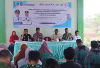 Sebagai bagian dari kegiatan nonfisik TMMD, Satgas TMMD ke-129 bekerja sama dengan Satuan Polisi Pamong Praja (Satpol PP) Kabupaten Bojonegoro menggelar sosialisasi peraturan perundang-undangan di bidang cukai di Balai Desa Kesongo, Kecamatan Kedungadem, Kamis (30/7/2026).